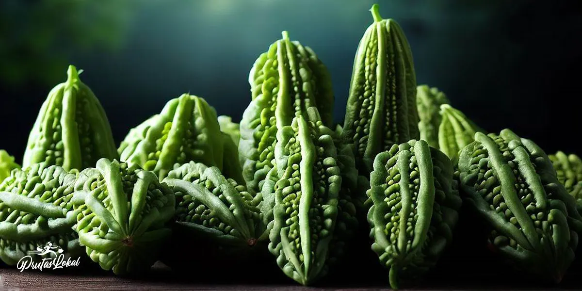 13 Nakakatulong sa Kalusugan na Benepisyo ng Ampalaya