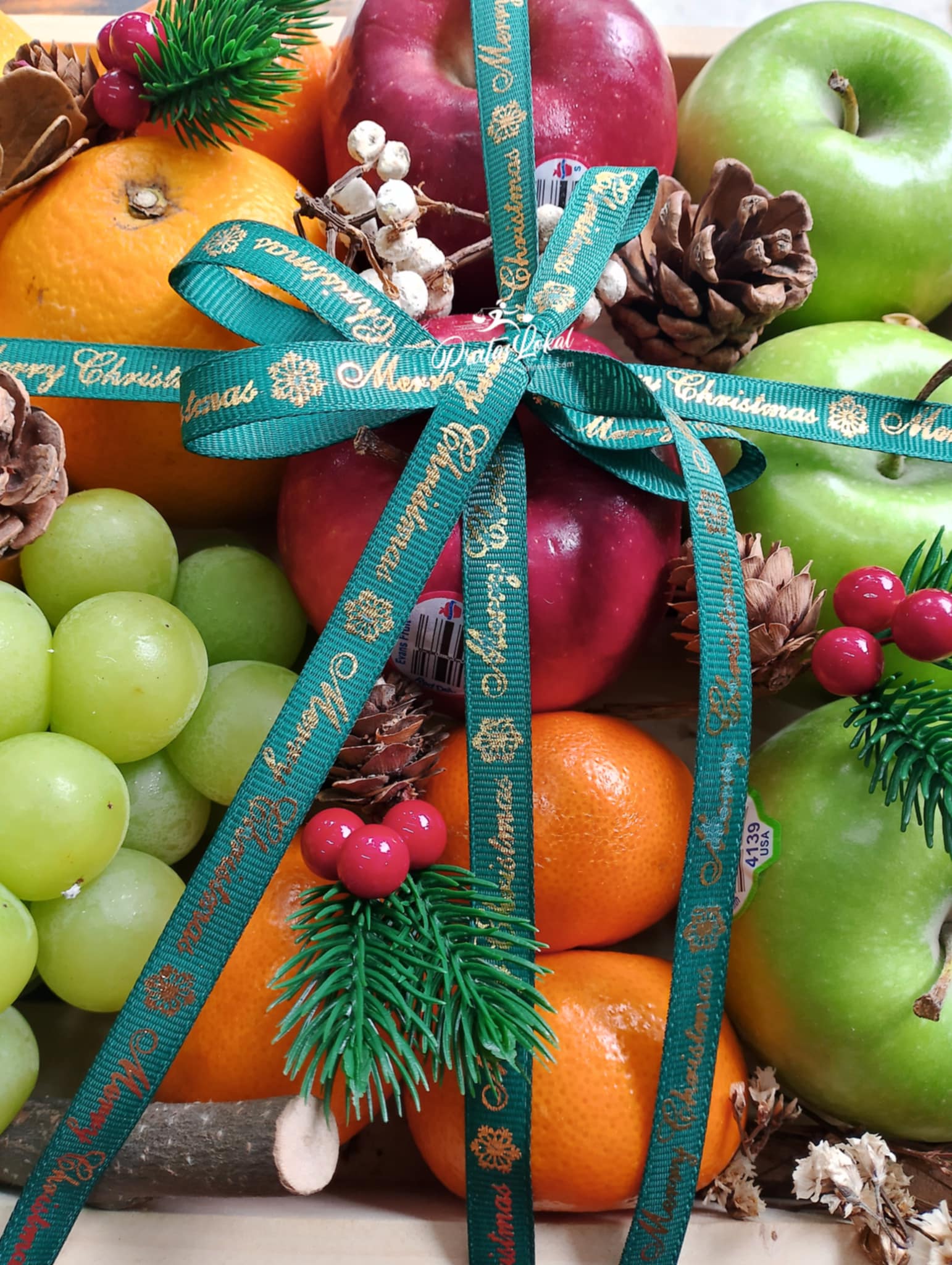 Christmas Curated Wooden Fruit Box